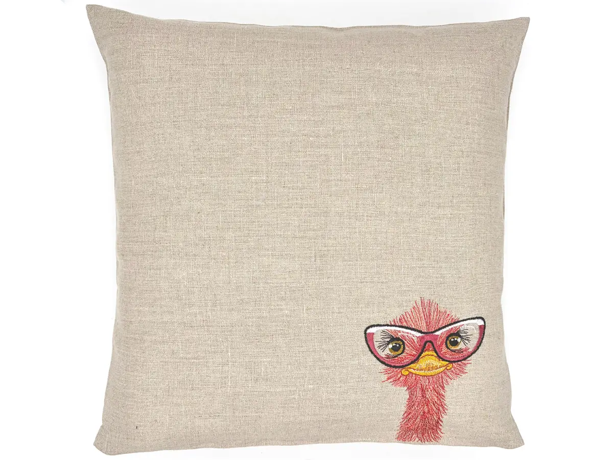 Autruche à lunettes